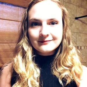 Meet your Posher, Karissa